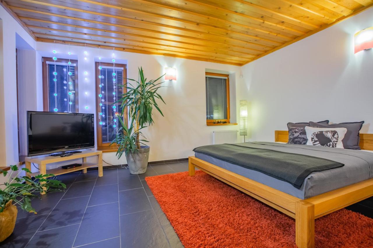 Bungalov Komfort Liptovský Mikuláš Buitenkant foto