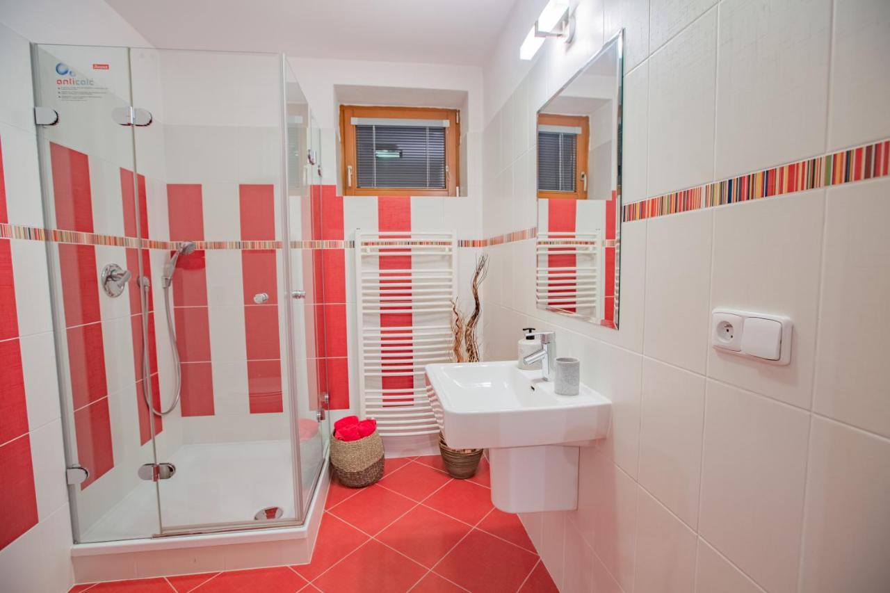 Bungalov Komfort Liptovský Mikuláš Buitenkant foto