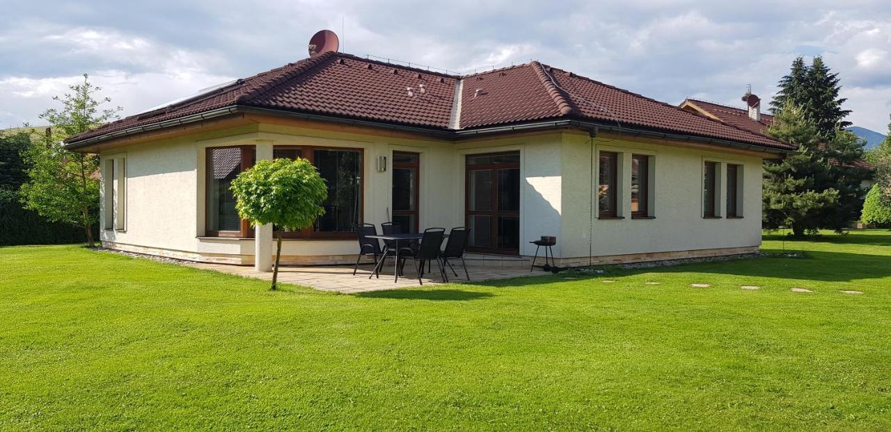 Bungalov Komfort Liptovský Mikuláš Buitenkant foto